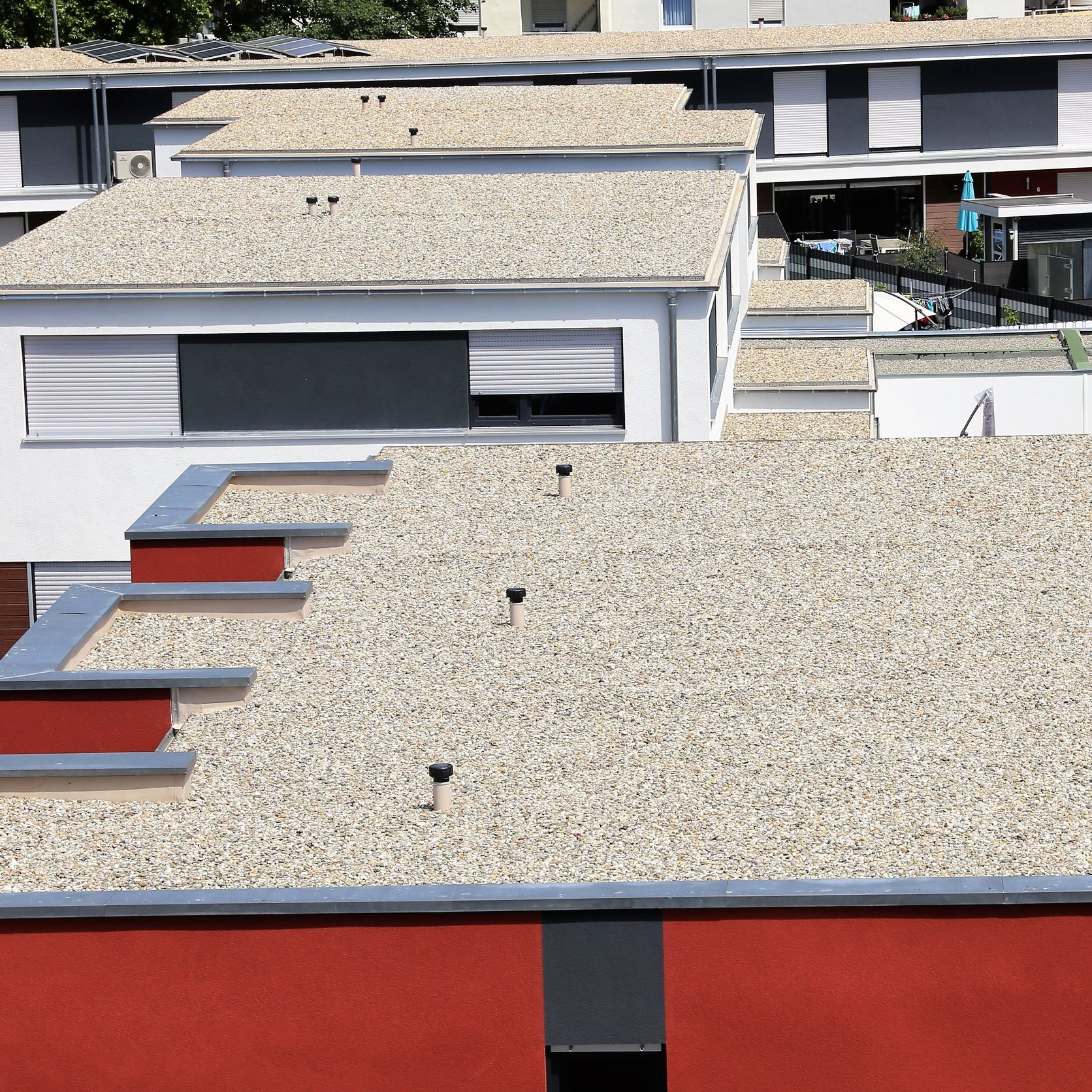 Commercial roofer